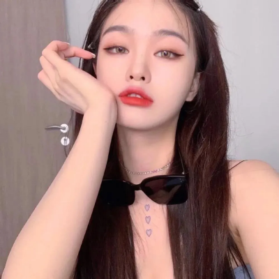 亨德逊夫人敬献